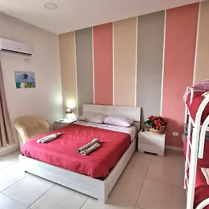 Affittacamere Regina Giovanna, Napoli