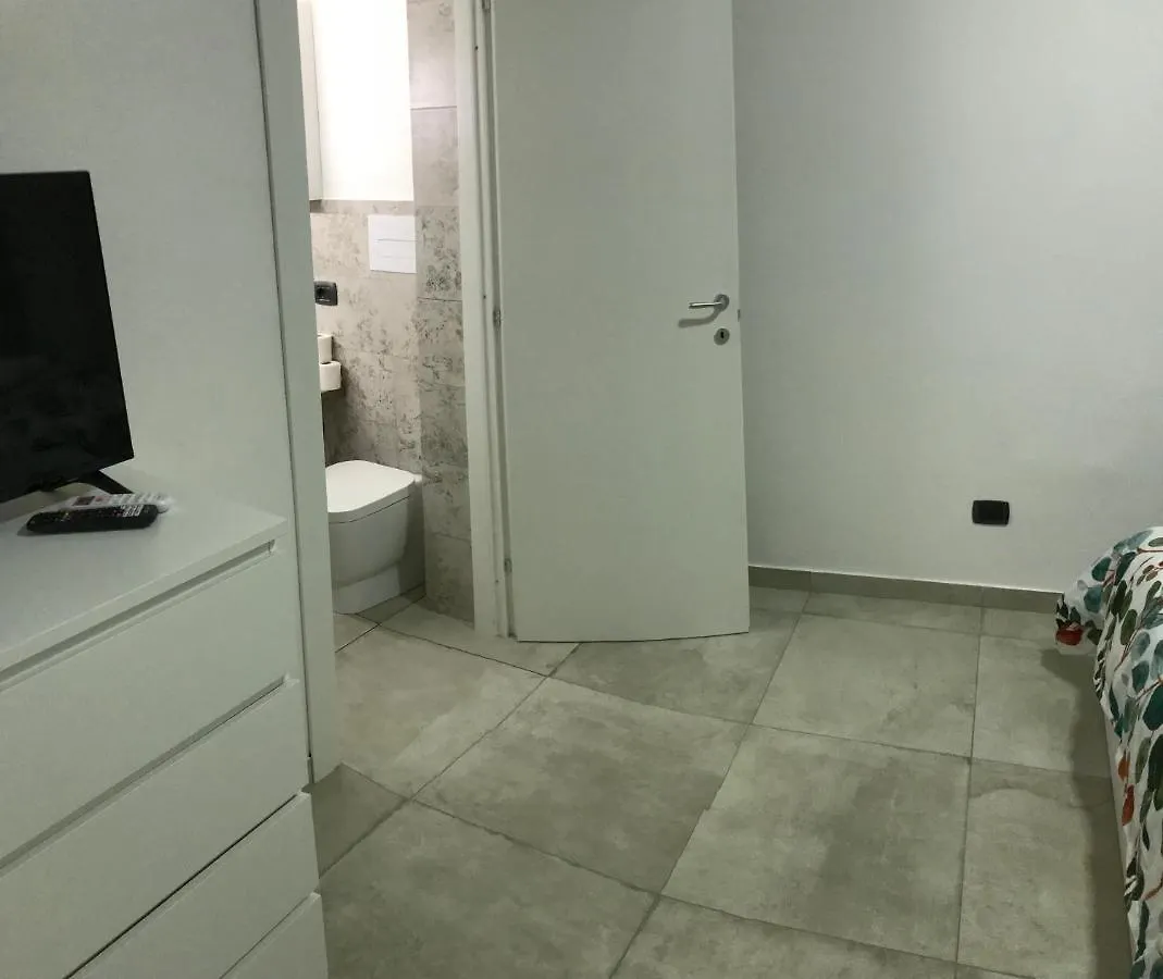 Hotel Nadyle House Napoli Affittacamere