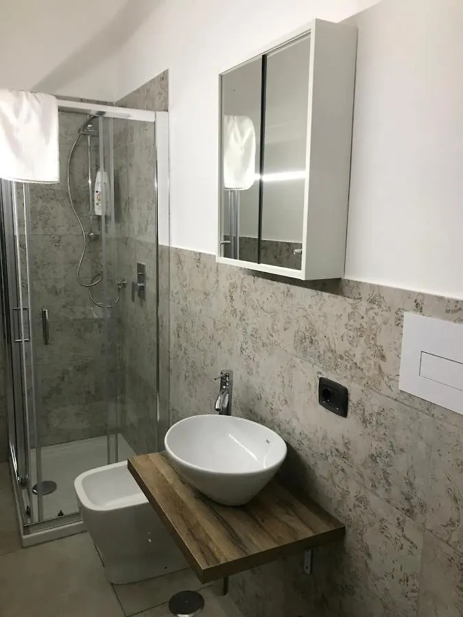 Hotel Nadyle House Napoli Affittacamere